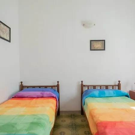 Holiday home Villetta Patresi - Helloelba *